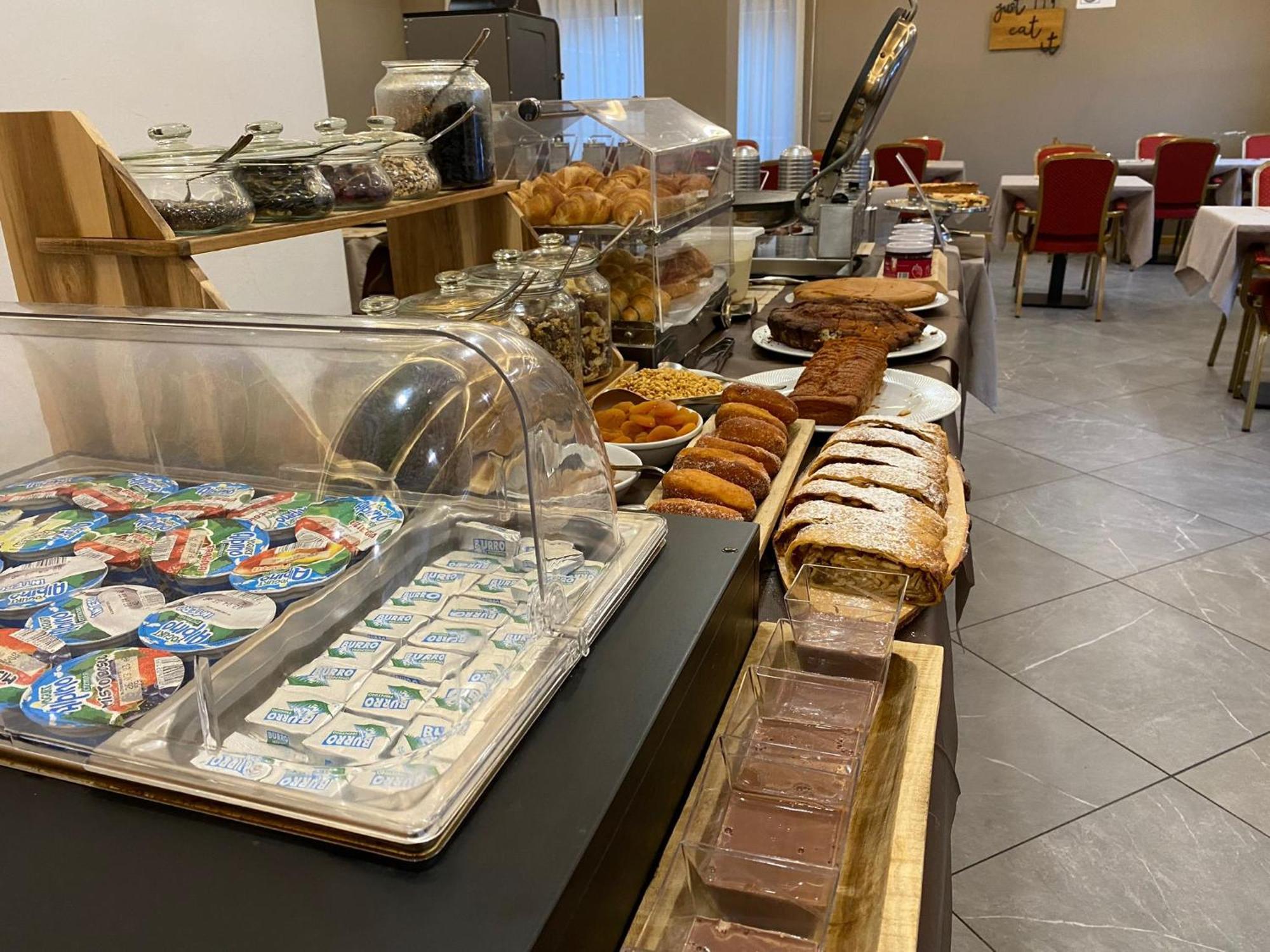 Hotel Pizboe Mazzin Eksteriør billede